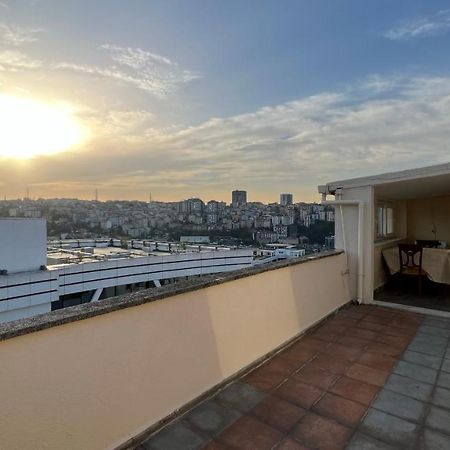 200 M2 Muhtesem Cati Kati, Roof Appartamento Provincia di Provincia di Istanbul Esterno foto